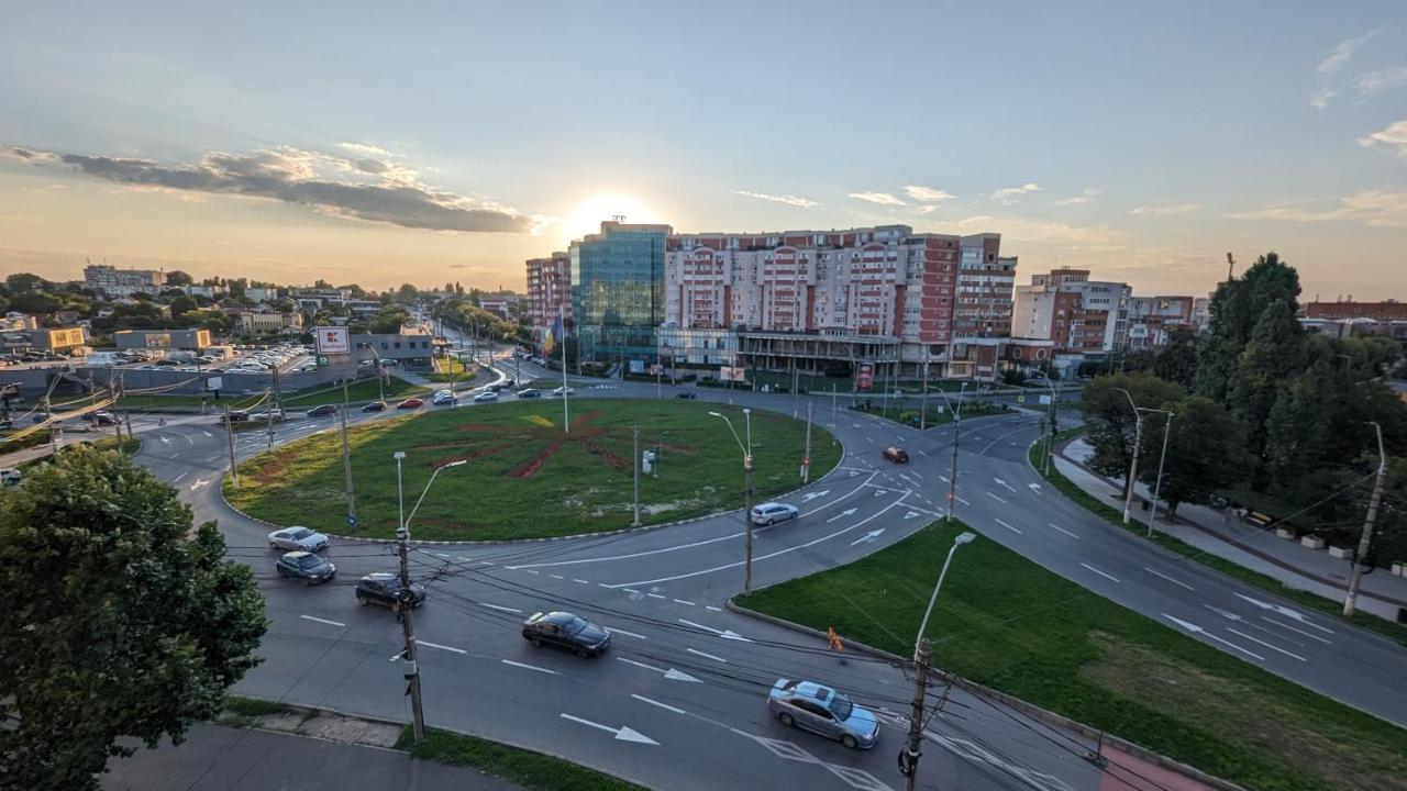 Michael Galaţi Exterior foto